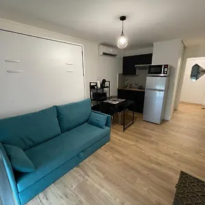 A Avec Garage Niza